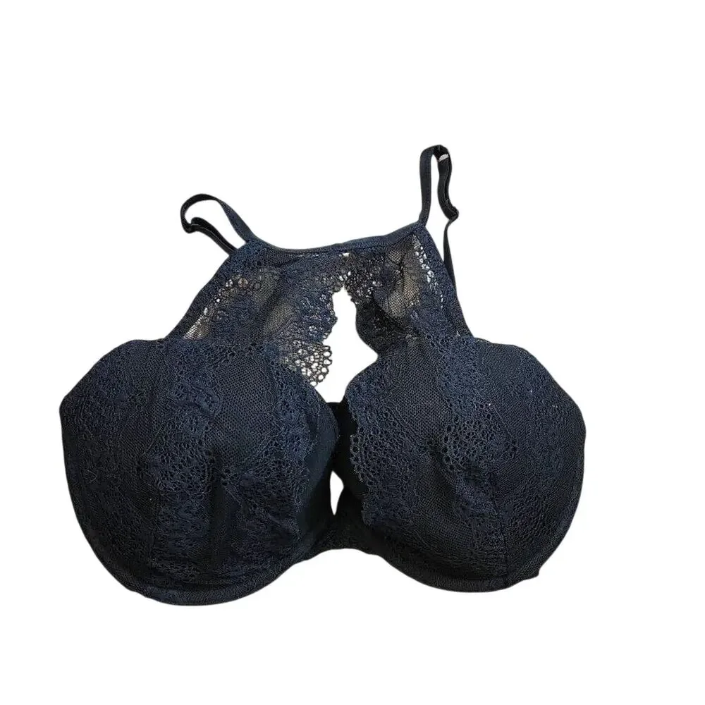 Adore Me Uniqla push-up bra
